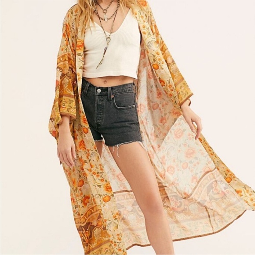 SPELL AND THE GYPSY x Free People Seashell Robe Kimono M/L